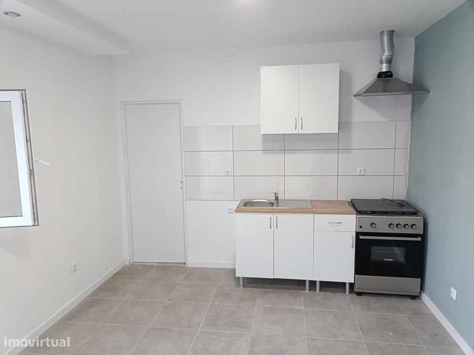 Casa na rua dos Caneiros 134 Alcanena