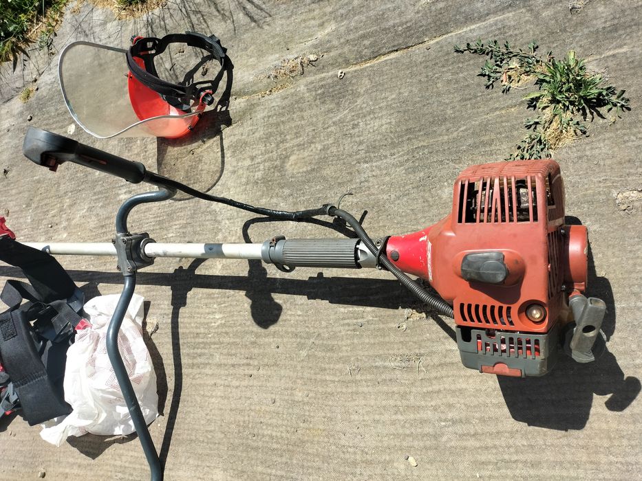 Roçadeira profissional EFCO STARK 44