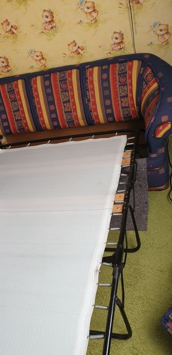 Диван раскладной, малогабаритный