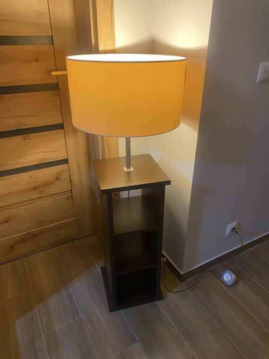 Sprzedam szafke z lampa