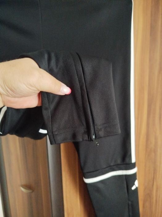 Spodnie dresowe chłopięce Adidas rozmiar 164 stan idealny