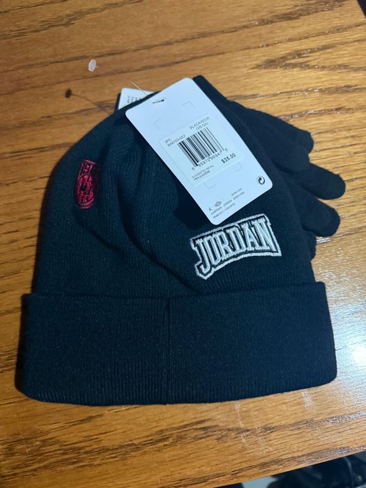 Продам дитячий набір шапка з рукавицями