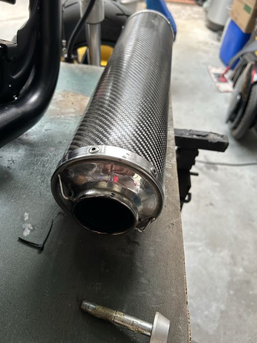 Escape moto 600 c.c. Impecavel