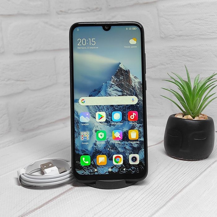 Продам телефон  Redmi note 7 4/64Gb NFC в гарному стані