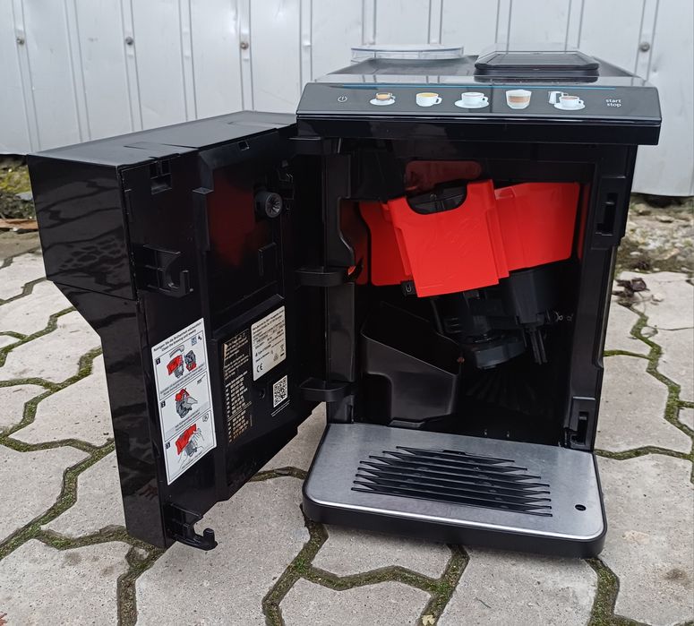 Кофемашина Siemens EQ500 Classic черная