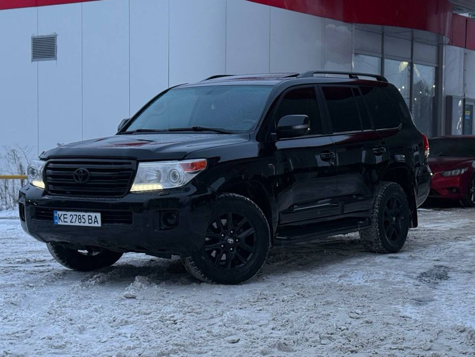 Toyota Land Cruiser 200