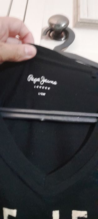 T.shirt decote em v slim fit pepe jeans