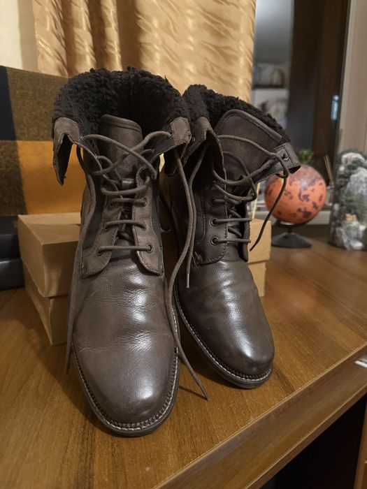 Ботінки Bugatti зимові, натуральна замша, овчина, 45 розмір (нові)