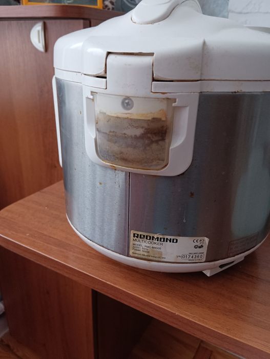 Мультиварка Редмонд