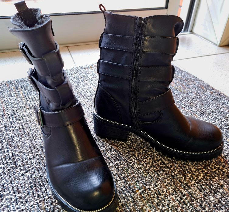 Botas de Senhora/Jovem