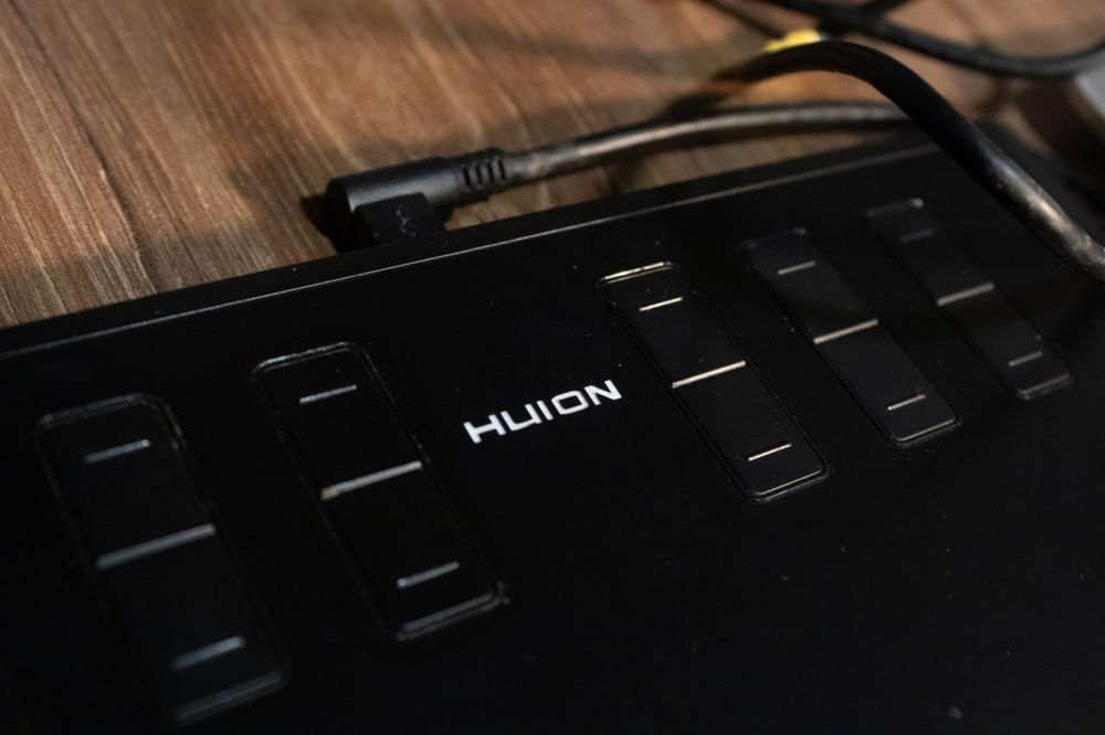 Графічний планшет для малювання Huion new 1060plus