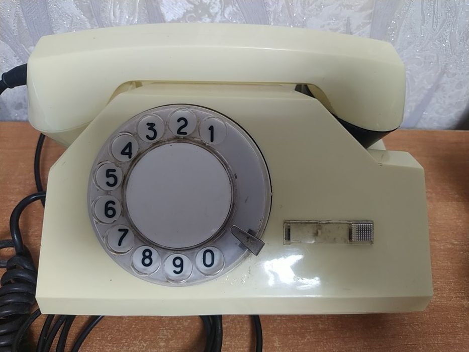 Телефон дисковый СССР.