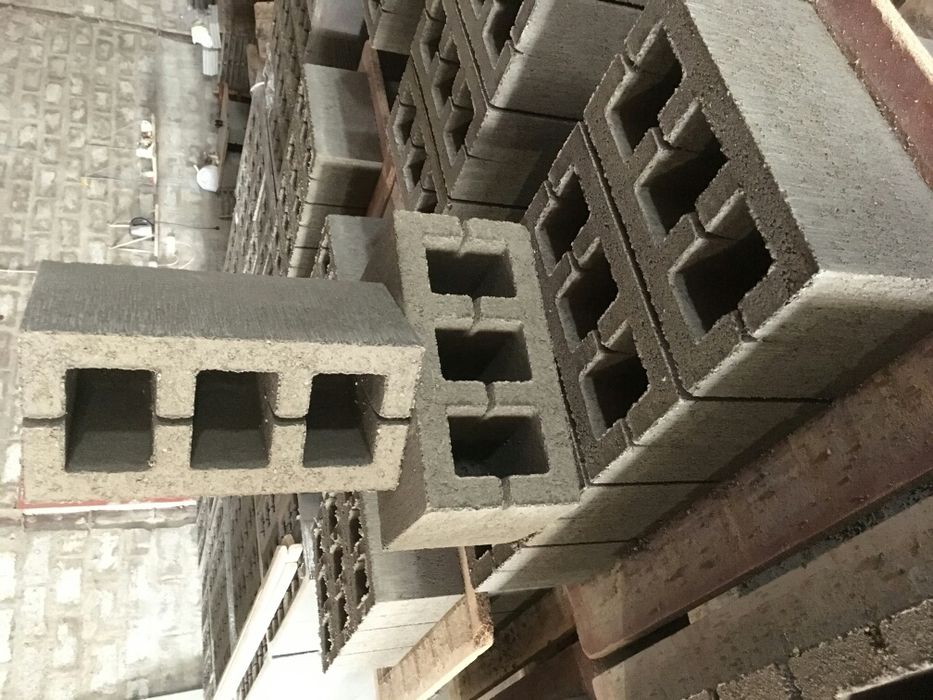 Блок стіновий, сухопрессований(шлакоблок )