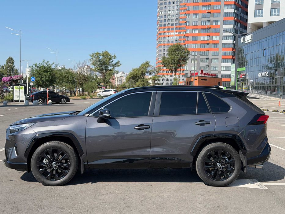 Toyota Rav 4 (Hybrid) Style