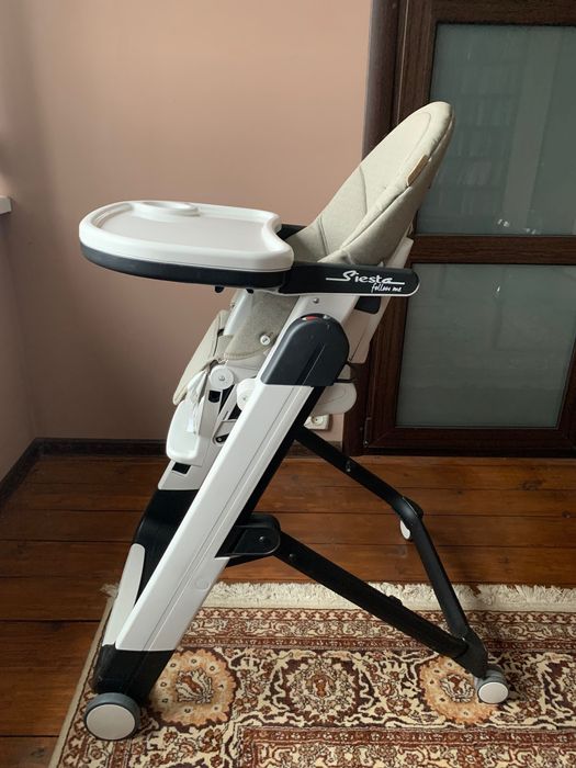 Столик, стільчик для годування малюків Peg-Perego Siesta Follow Me