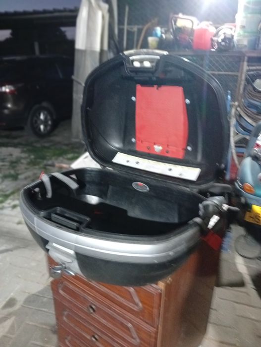Mala  para mota givi V46