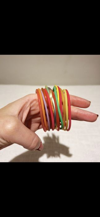 Pulseiras cores anos 90