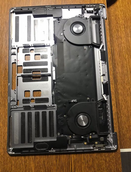 Топкейс MacBook Pro 16 a2141