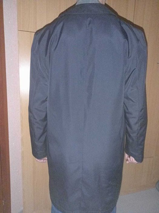 Пальто плащевка осень весна  б.у.