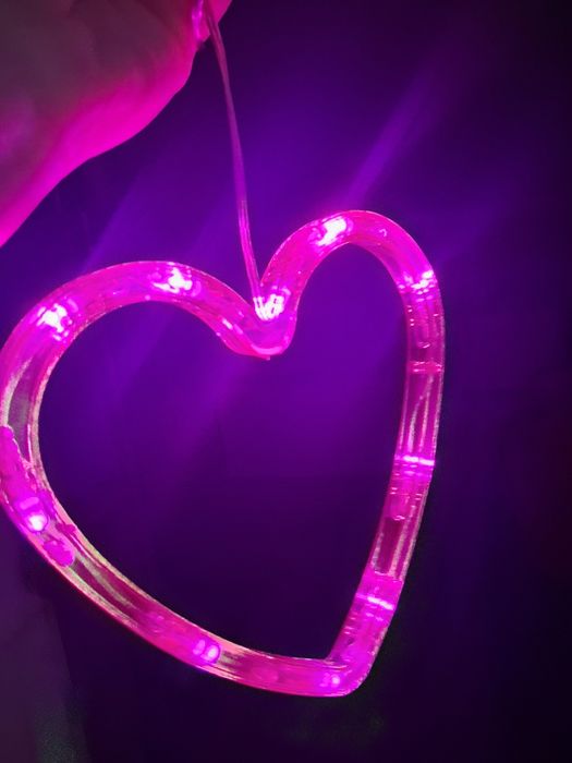 Różowe świecące serca nowe
