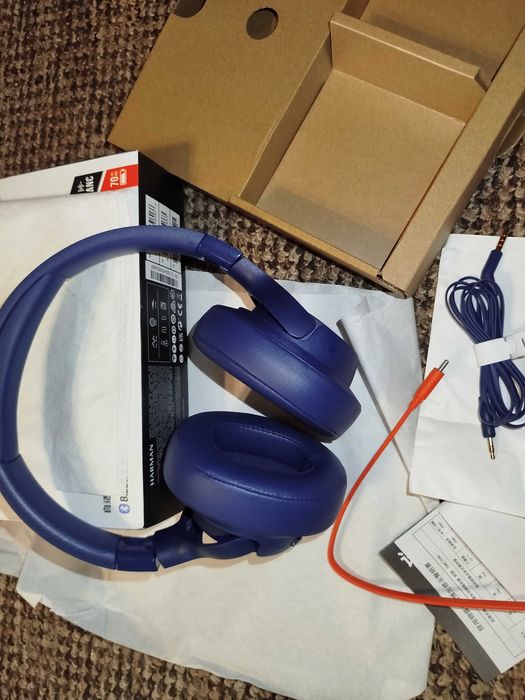 Навушники JBL Tune770NC нові