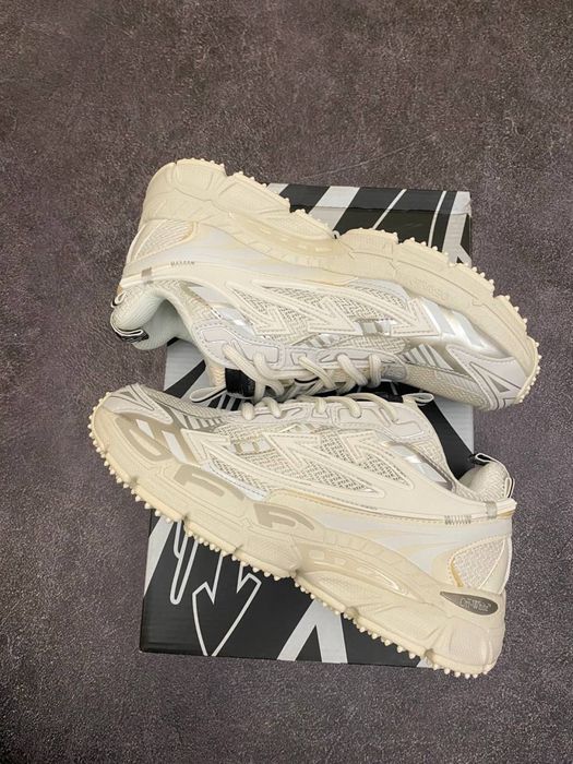Off White Be Right Back White