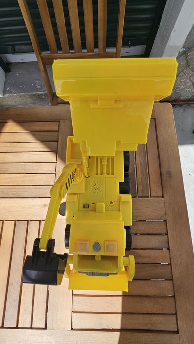 Escavadora Patrulha Pata