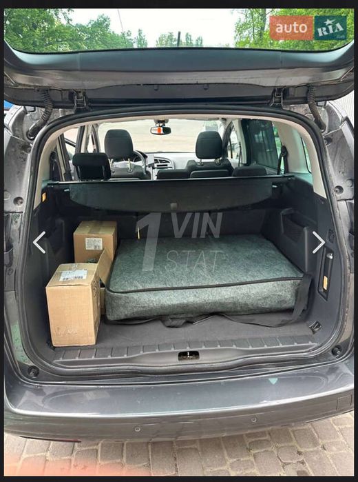 Продам Peugeot 5008