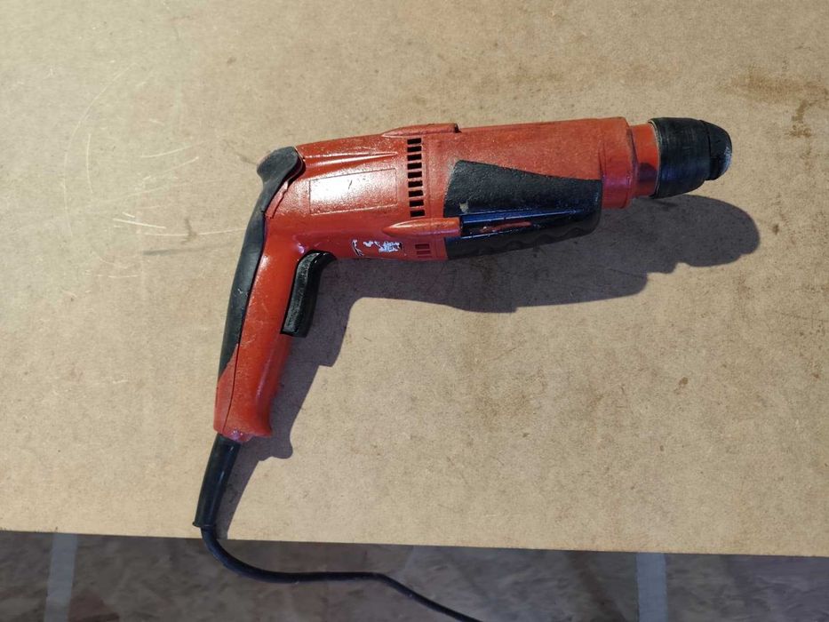 Martelo Perfurador Hilti TE SDS-Plus