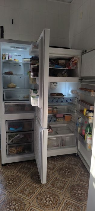 Vendo frigoríficos Teka e Hotpoint/Ariston