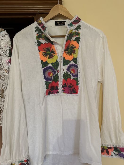 Вишиванки фемелі лук