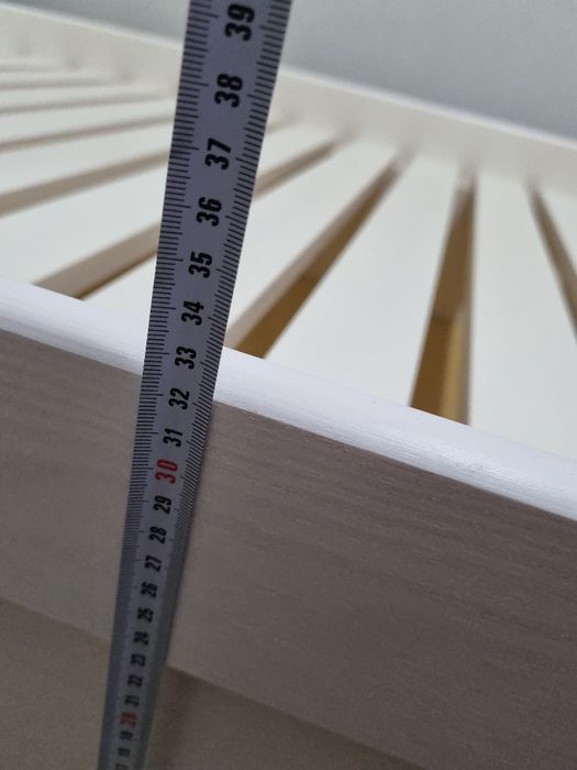 Łóżko drewniane 90 x 200 z materacem