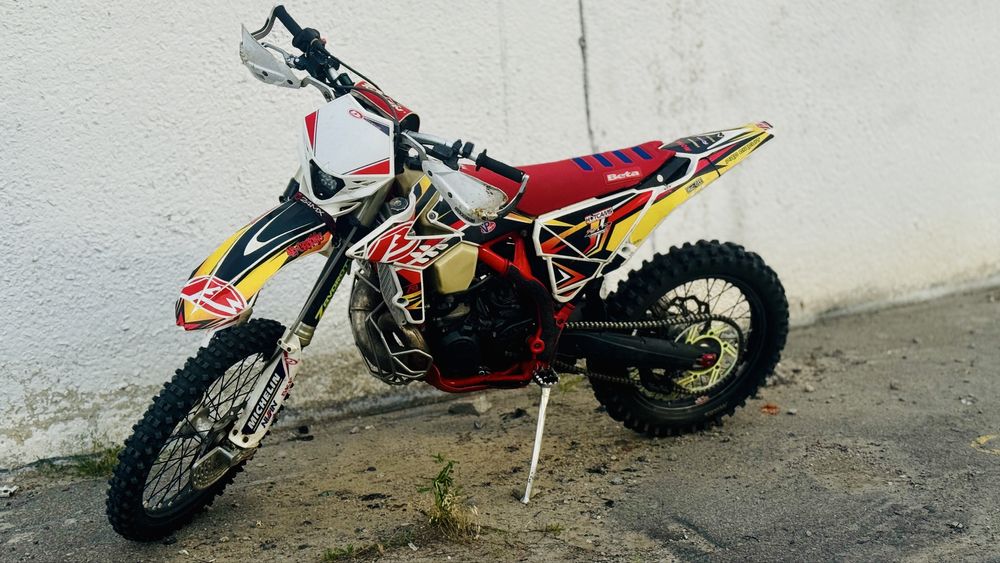 Мотоцикл BETA 300 RR