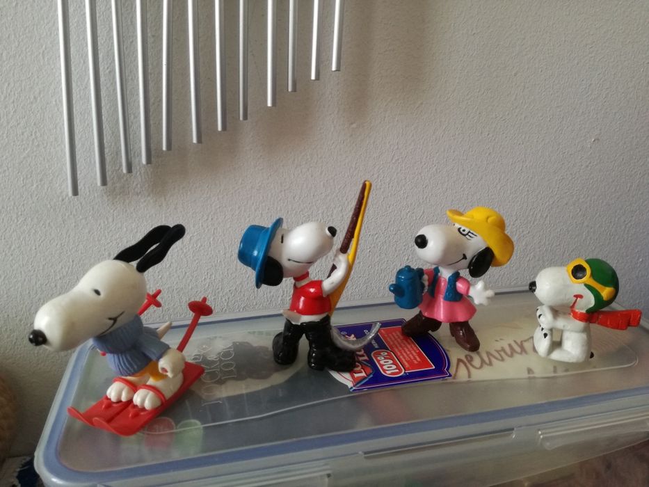 Snoopy (s) Vintage em PVC em ótimo estado.