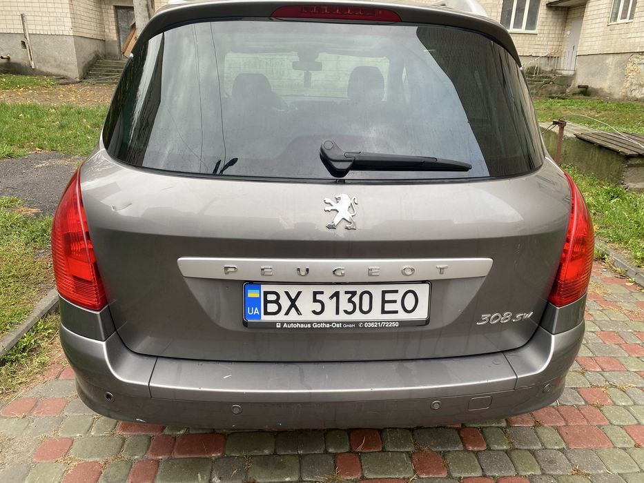 автомобіль Пежо 308 1.6 дизель