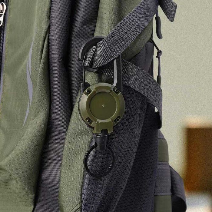 Wytrzymały karabińczyk z kółkiem zwinanym, sprężynowy brelok.