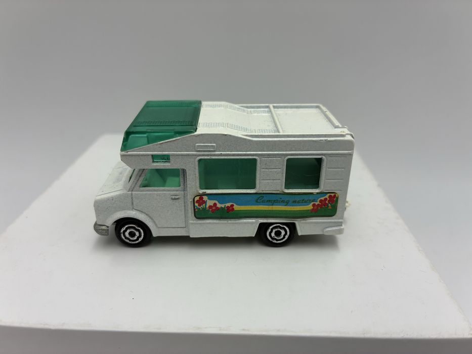 Majorette Fourgon 1/67 No. 224 259 Camping Nature