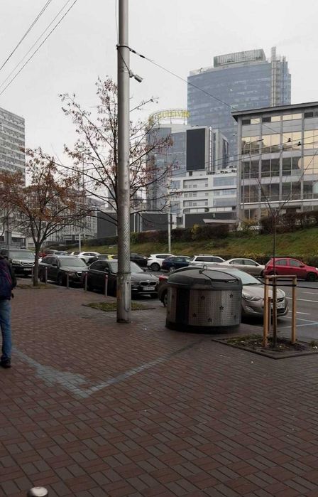 Продаж окремо стояча будівля [345м2], Під реконструкцію. Підвал, центр