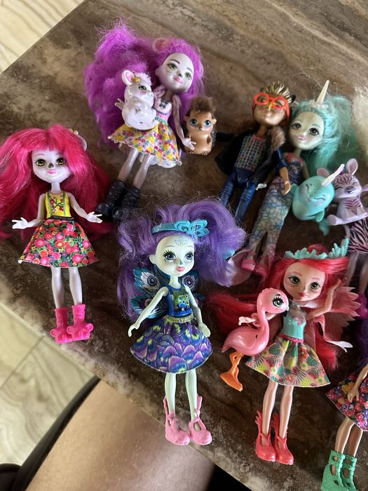 Enchentimals ляльки зі звірятами