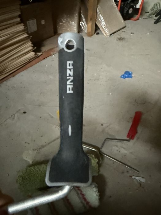 Для покраски стін валіки тримачі лот