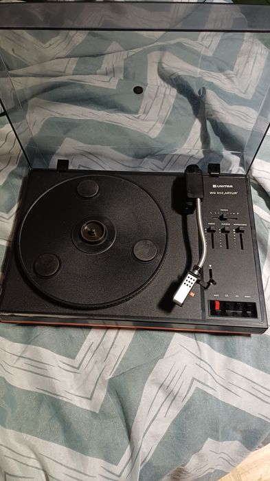 Gramofon / adamper Unitra