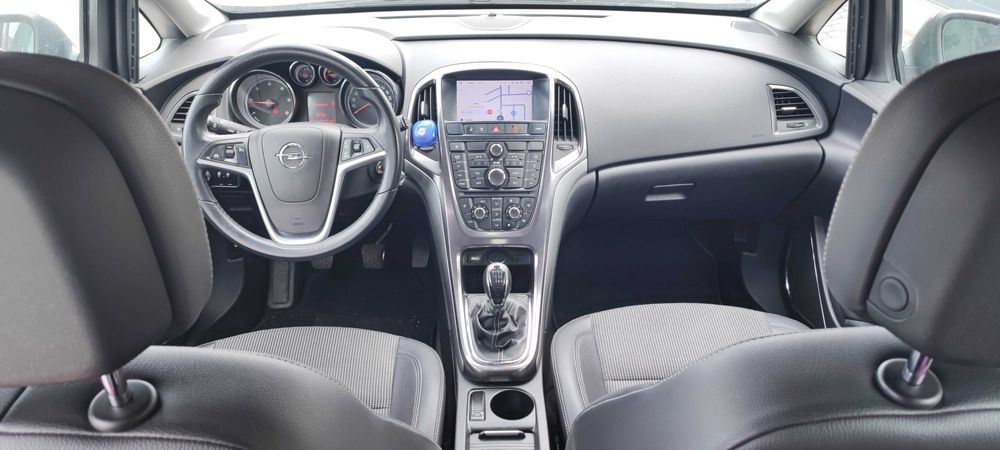 Opel Astra 1.7 CDTI 125cv COSMO 2010