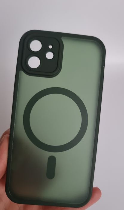 Magnetyczne etui do iPhone 12 (6.1") – zielone