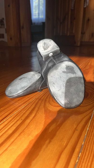 Туфлі танцювальні