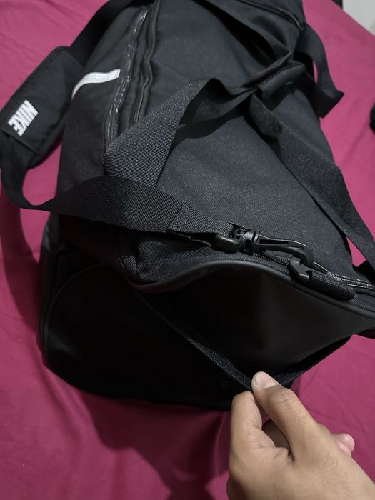 Nike Brasilia 9.5 Duffel Bag