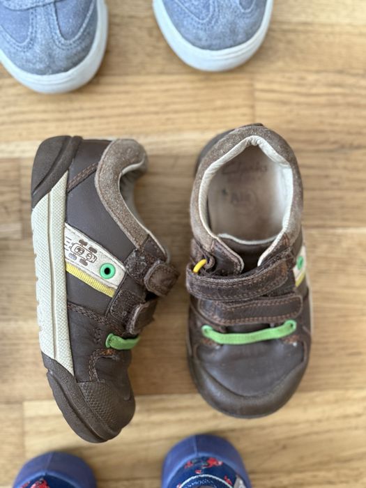 Взуття для хлопчика Clarks та Nike 25 розмір