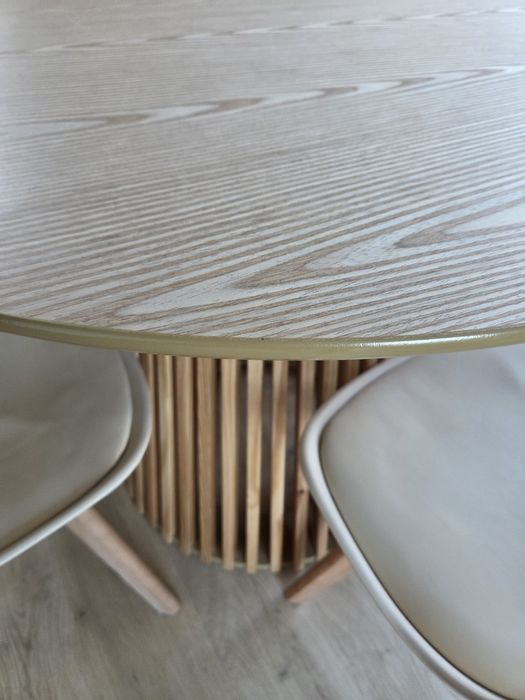 Stół okrągły 100 cm z 4 krzesłami