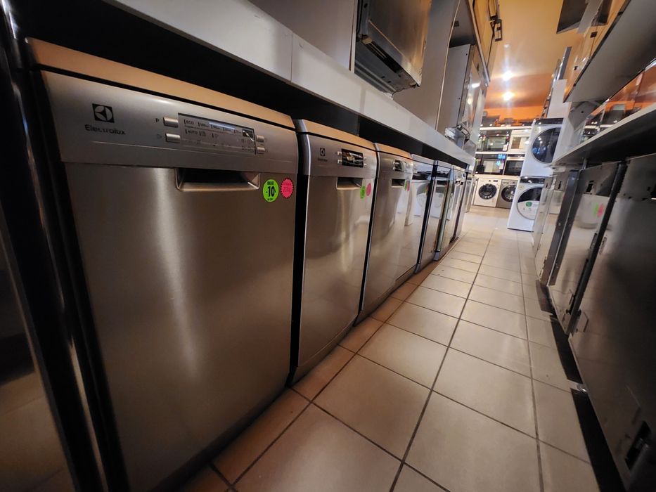 JANKI, ul. WSPÓLNA 6 Zmywarka Electrolux  45cm ESM43200SX