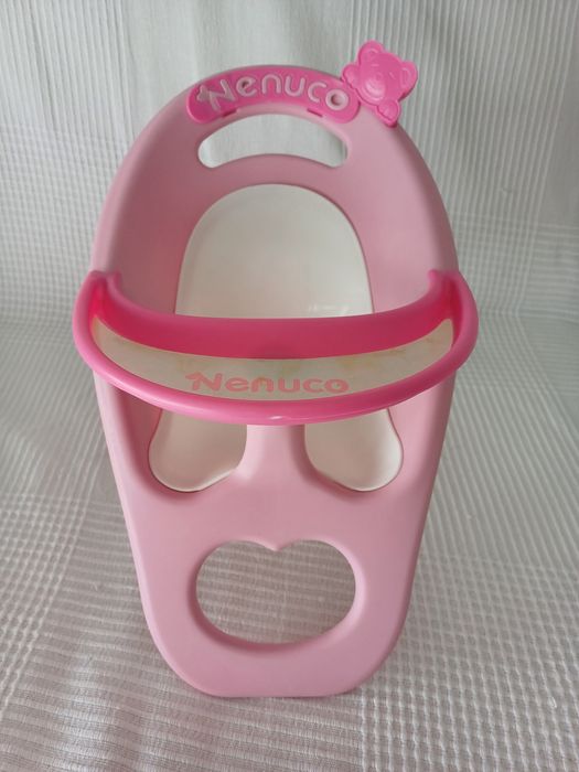 Nenuco Cadeira de comer