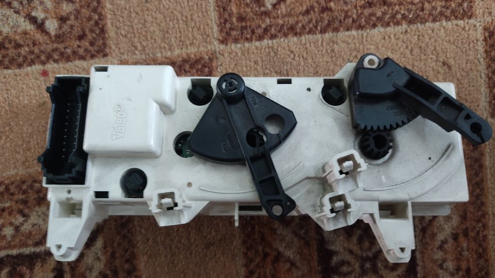 Блок управління пічки/клімат Рено Меган/сценік 1